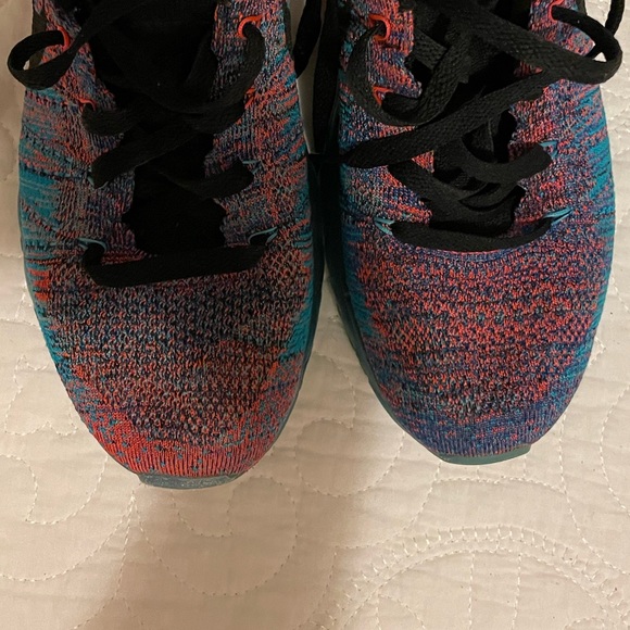 Nike Flyknit Air Max Blue Lagoon/Bright Crimson - Picture 4 of 6